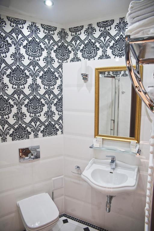Hotel Gal Tarnow Extérieur photo